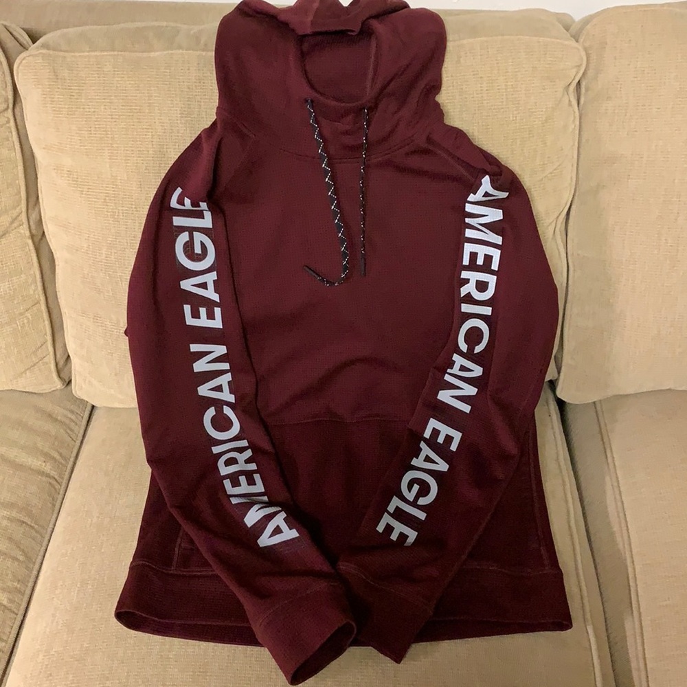 American Eagle, maroon, hooded,waffle shirt, small